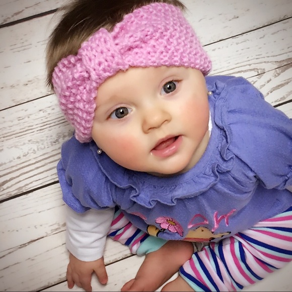 NEW Beautiful Crochet Baby Headband/ Various Color - Picture 2 of 6
